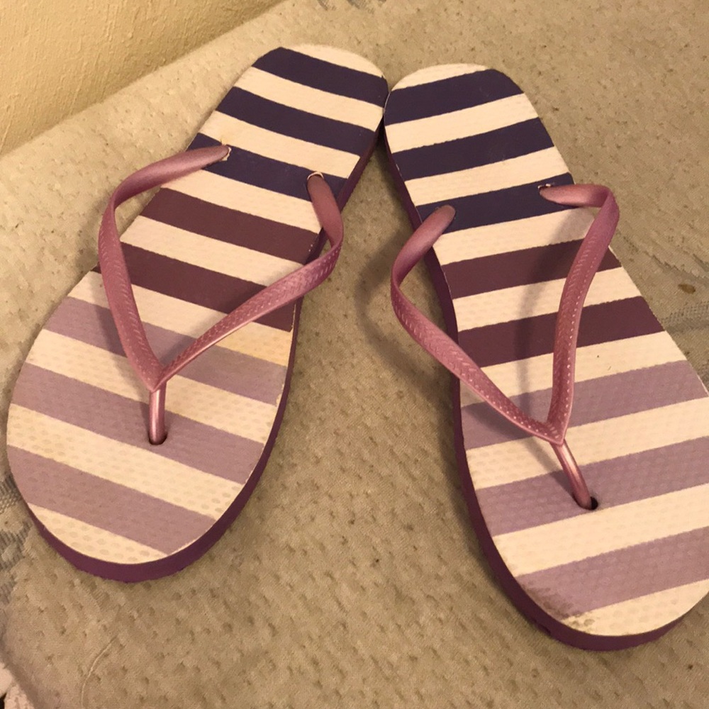Flip flops